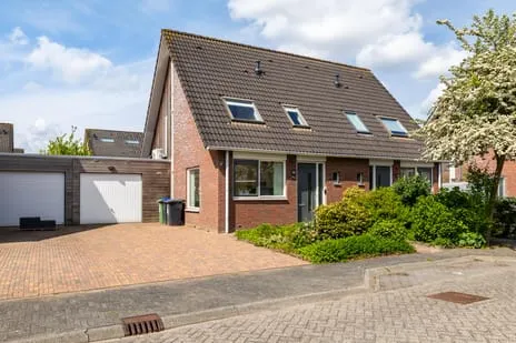 Tussenwoning te koop: Ruischerwaard 15, Ruischerwaard Groningen
