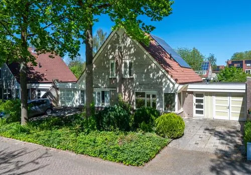 Tussenwoning te koop: Ruisvoorn 11, Tweede woonwijk Zeewolde