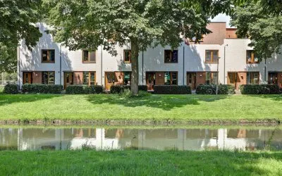 Corner house for sale: Ruisvoornpad 51, Hoogvliet Zuid Hoogvliet Rotterdam