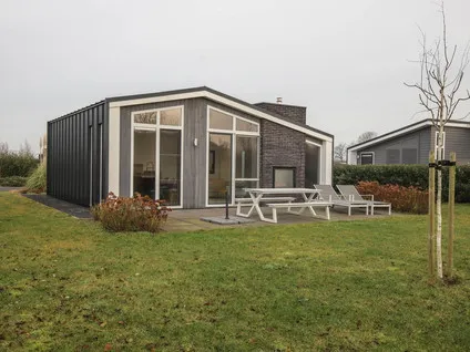 Vrijstaande woning te koop: Ruisweg 13, Verspreide huizen Wemeldinge Wemeldinge