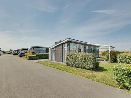 Vrijstaande woning te koop: Ruisweg 67, Verspreide huizen Wemeldinge Wemeldinge