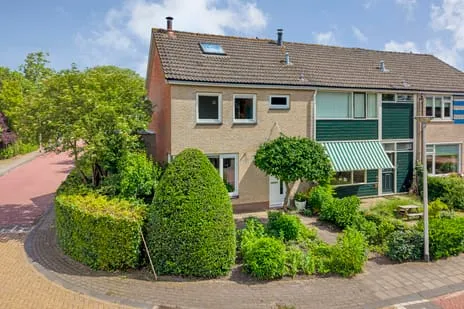 Hoekwoning te koop: Ruitenstraat 53, Hasselt Dedemsvaart-Zuid Hasselt