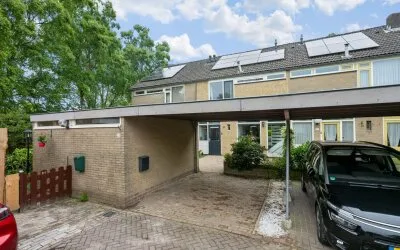 Tussenwoning te koop: Ruiterhorst 22, Rossenberg Leusden