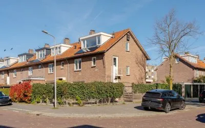 Tussenwoning te koop: Runmoolen 10, Amstelveen