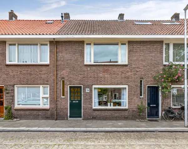 Tussenwoning te koop: Runstraat 26, Rivierenwijk Utrecht