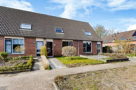 Tussenwoning te koop: Russchenreed 10, Wijnjewoude-Gentiaan Wijnjewoude