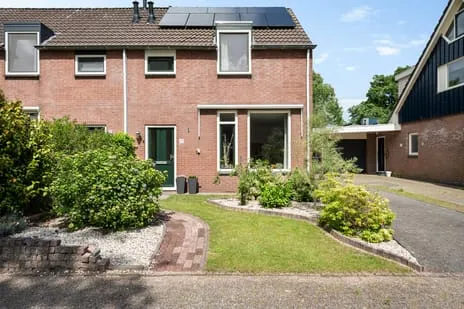 Tussenwoning te koop: Russchenreed 19, Wijnjewoude-Gentiaan Wijnjewoude