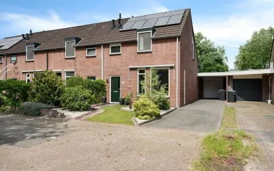 Terraced house for sale: Russchenreed 19, Wijnjewoude-Gentiaan Wijnjewoude