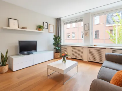 Appartement te koop: Ruychaverstraat 13, Hasselaersbuurt Haarlem