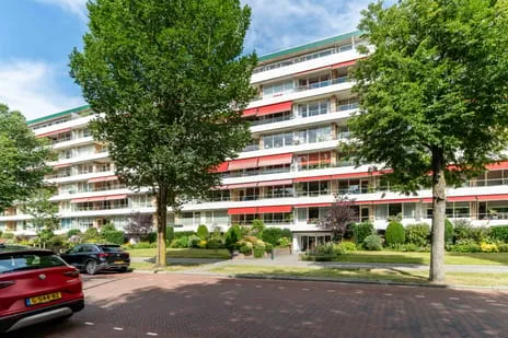 Appartement te koop: Ruychrocklaan 422, Duinzigt 'S-Gravenhage