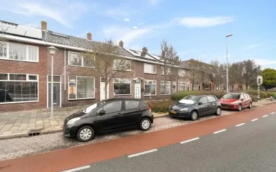 Tussenwoning te koop: Ruyghweg 205, Visbuurt Den Helder