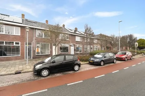 Tussenwoning te koop: Ruyghweg 205, Visbuurt Den Helder