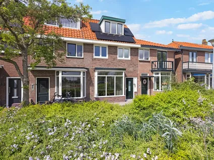 Tussenwoning te koop: Ruyghweg 343, Visbuurt Den Helder