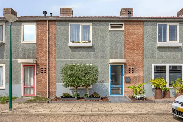Tussenwoning te koop: Ruyllaan 5, Grave