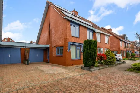 Tussenwoning te koop: Ruyn acker 36, Waterakkers Heemskerk