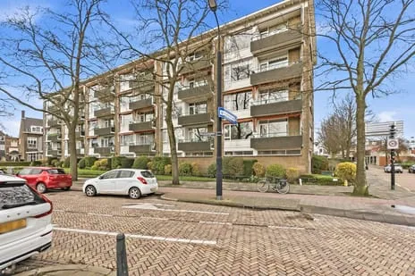 Appartement te koop: Ruysdaelplein 13, Rijswijk (Zh)