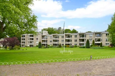 Appartement te koop: 's-Gravelandseweg 108, Villaparken Hilversum