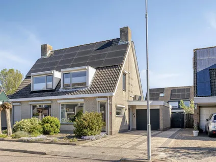 Twee-onder-één-kap te koop: 's-Gravenkreek 9, Sint-Annaland Sint-Annaland