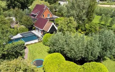 Vrijstaande woning te koop: 's-Gravenweg 250, Stationsbuurt Capelle Aan Den Ijssel