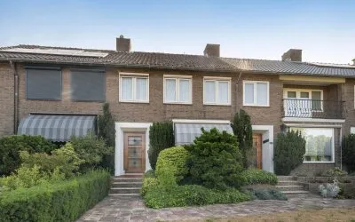 Tussenwoning te koop: 's-Gravenzandseweg 149, Opstal Naaldwijk