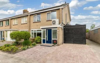 Hoekwoning te koop: S.H.de Rooshof 51, De Singels west Drachten