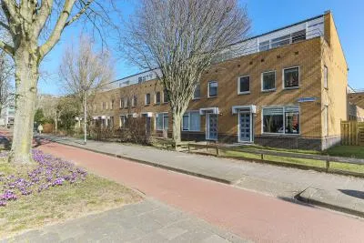 Tussenwoning te huur: S.O.J. Palmelaan 220, Hoornse Meer Groningen