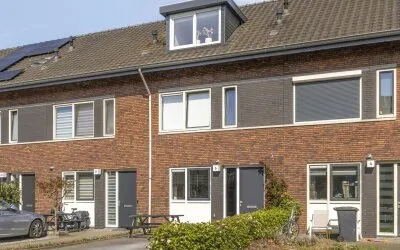 Tussenwoning te koop: Sadatstraat 6, Dragonder Oost Veenendaal