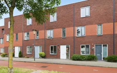 Tussenwoning te koop: Saendelverlaan 149, Parkrijk Noord Assendelft