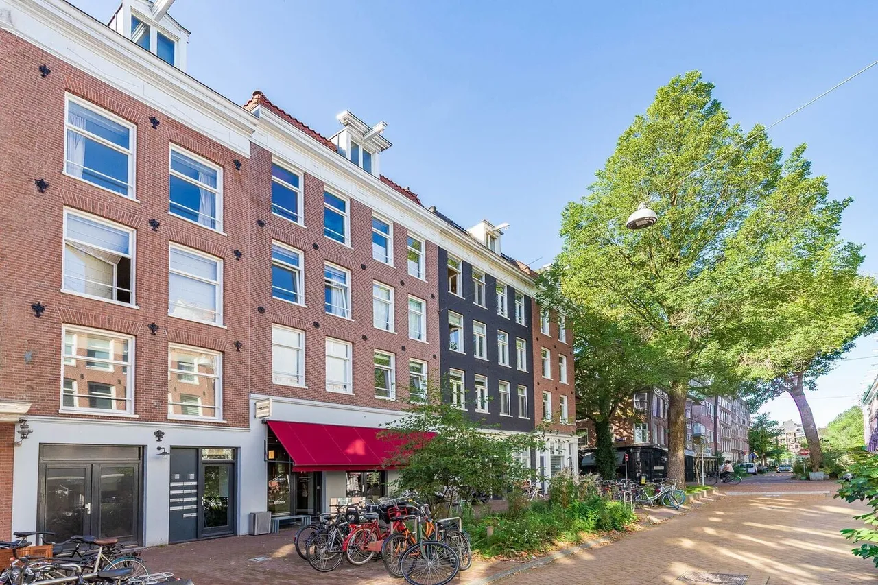 Studio te koop: Saenredamstraat 36C, Amsterdam