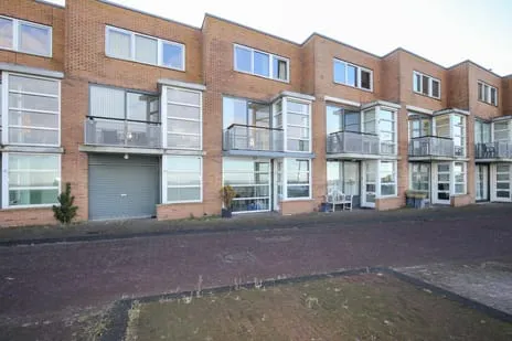 Tussenwoning te huur: Saerdam 151, Saerdam, Vliegend Hert, Fortuijn Lelystad