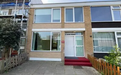 Tussenwoning te huur: Saffierhorst 93, Burgen en Horsten 'S-Gravenhage