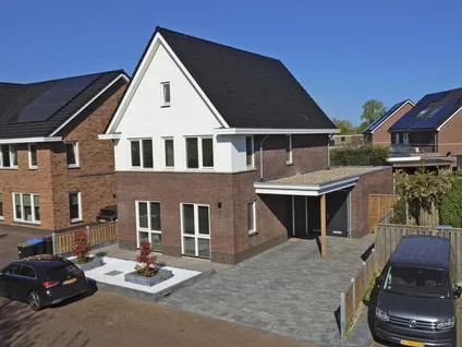 Vrijstaande woning te koop: Saffierstraat 1, Almelo