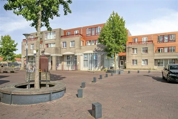 Appartement te koop: Saffraanplein 24, Kruidenwijk Midden-oost Almere