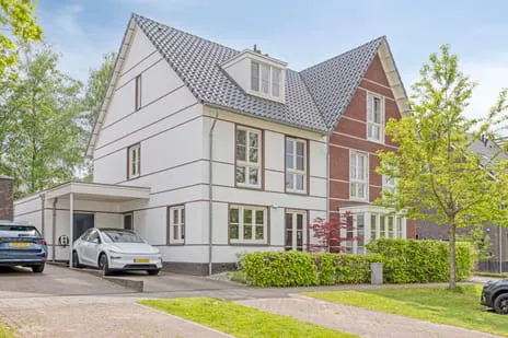 Twee-onder-één-kap te koop: Saksen-Coburg 15, Klarenbeek Arnhem