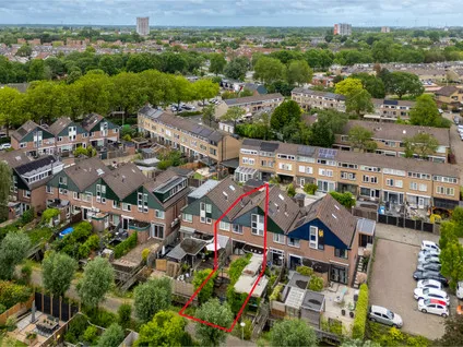 Tussenwoning te koop: Salamanderveen 246, Egel- en Salamanderveen Spijkenisse