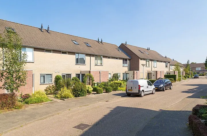 Tussenwoning te huur: Salderes 220, Salderes Best