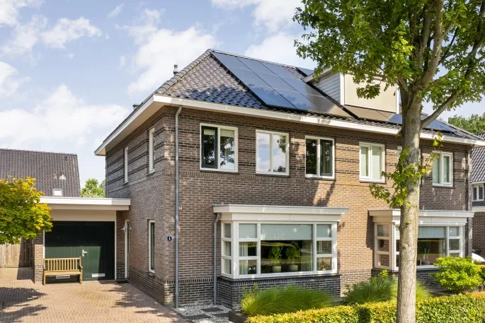 Twee-onder-één-kap te koop: Saliebrink 4, Beilen Beilen
