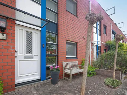 Tussenwoning te koop: Saltholm 5, Het Eiland Zaandam
