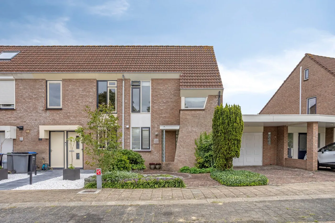 Tussenwoning te koop: Saltshof 3610, Wijchen