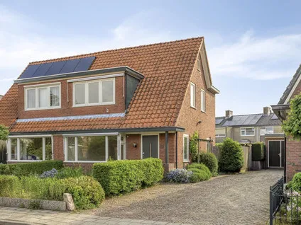 Twee-onder-één-kap te koop: Sambergweg 22, Winterswijk-Noordoost Winterswijk