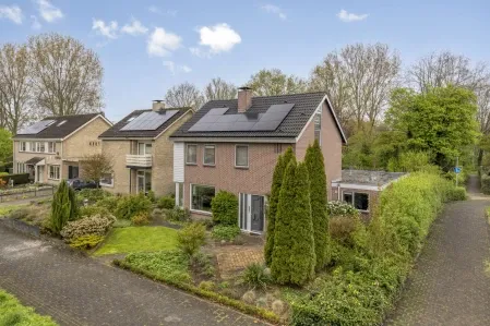 Vrijstaande woning te koop: Sambrestraat 17, Pittelo Midden Assen