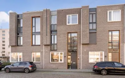 Tussenwoning te koop: Samuel Esmeijerstraat 203, Zuidbuurt Vlaardingen