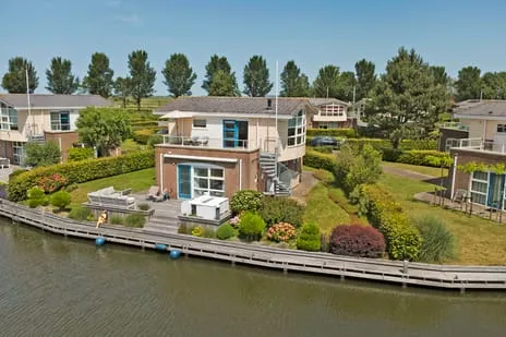 Detached house for sale: Sânbank 13, Verspreide huizen Workum Workum