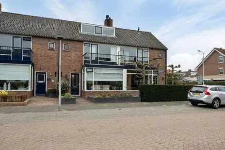 Tussenwoning te koop: Sandelingenstraat 25, Dorp Hendrik-Ido-Ambacht