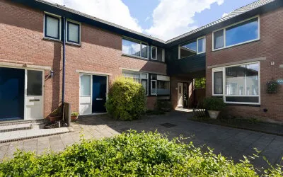 Tussenwoning te koop: Sandenburg 156, Zuilenburg en omgeving Dordrecht