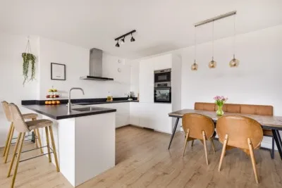 Appartement te koop: Sandenburg 327, Haarlem