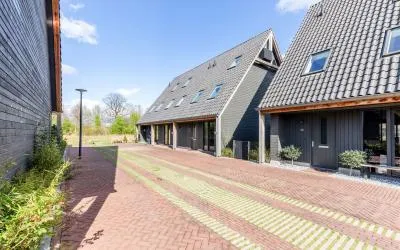 Hoekwoning te koop: Sandershoeve 24, Erpseweg Zuid Veghel
