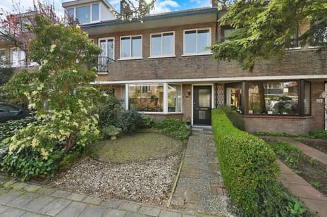 Tussenwoning te koop: Santhorstlaan 22, De Deijl Wassenaar