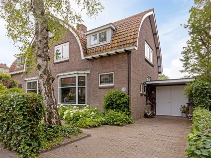 Semi-detached for sale: Santhorstlaan 56, De Deijl Wassenaar