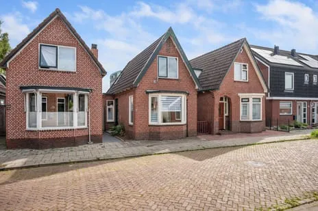 Vrijstaande woning te koop: Sarastraat 42, Veendam en omgeving station Veendam